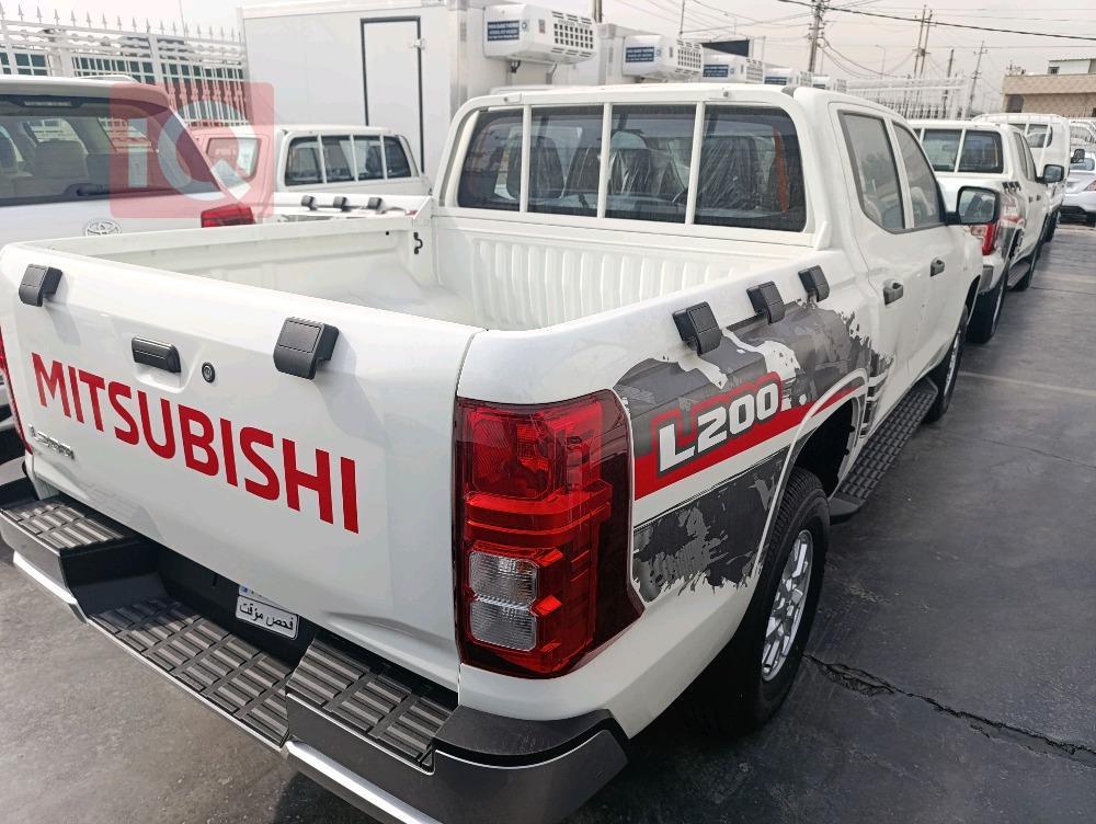 ميتسوبيشي L200